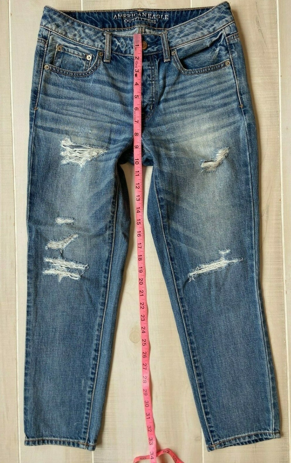 CROP DISTRESSED DENIM JEANS SIZE 